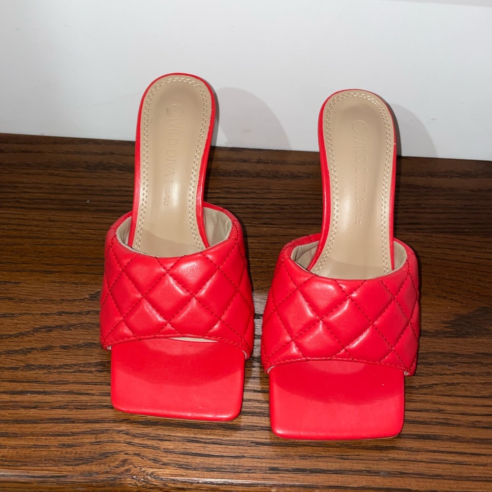 Open toe mules